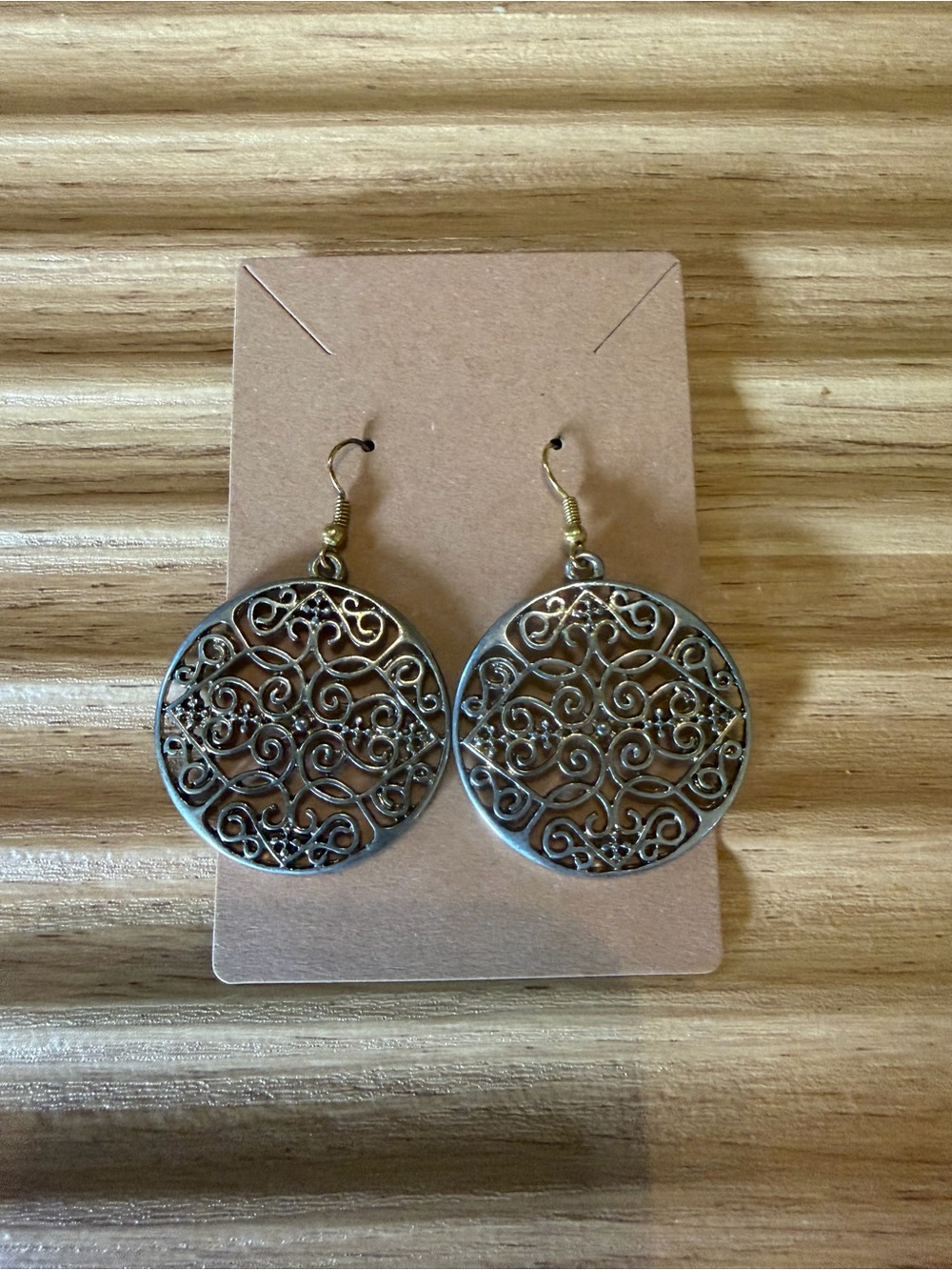 Vintage Style Openwork Filigree Mandala Medallion Drop Earrings